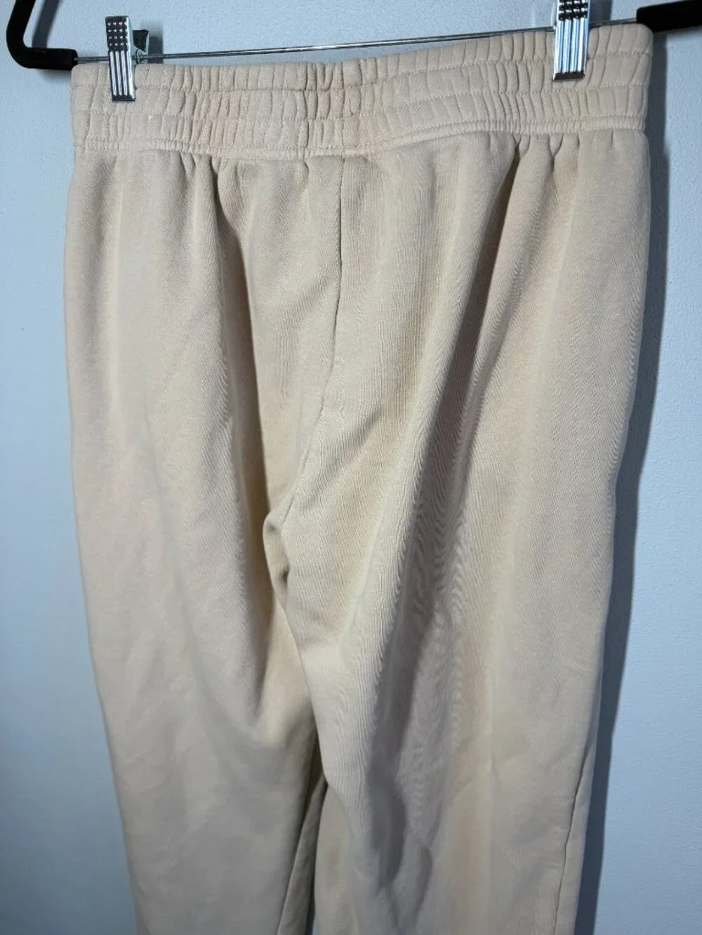 Nike Womens Small Beige Sweatpant Joggers Lounge Athleisure Casual‎ Cozy Pockets